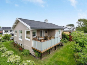 Holiday Home Kurt - 600m from the sea by Interhome